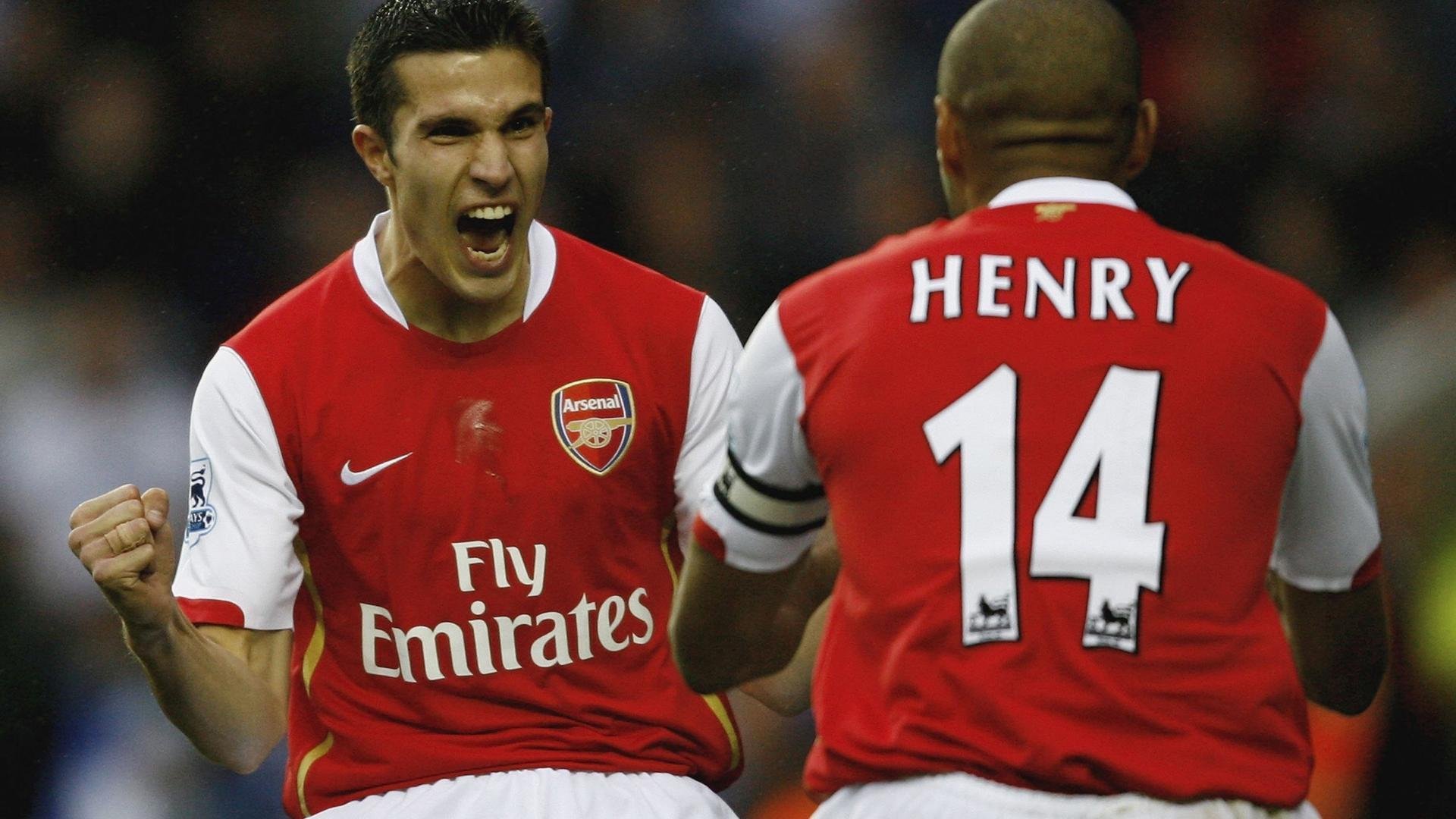 大坂直美重返赛场，爆冷首场状态出色，阿森纳观众沸腾！